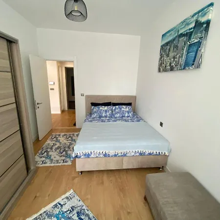 Business-friendly Flat In Fikirtepe